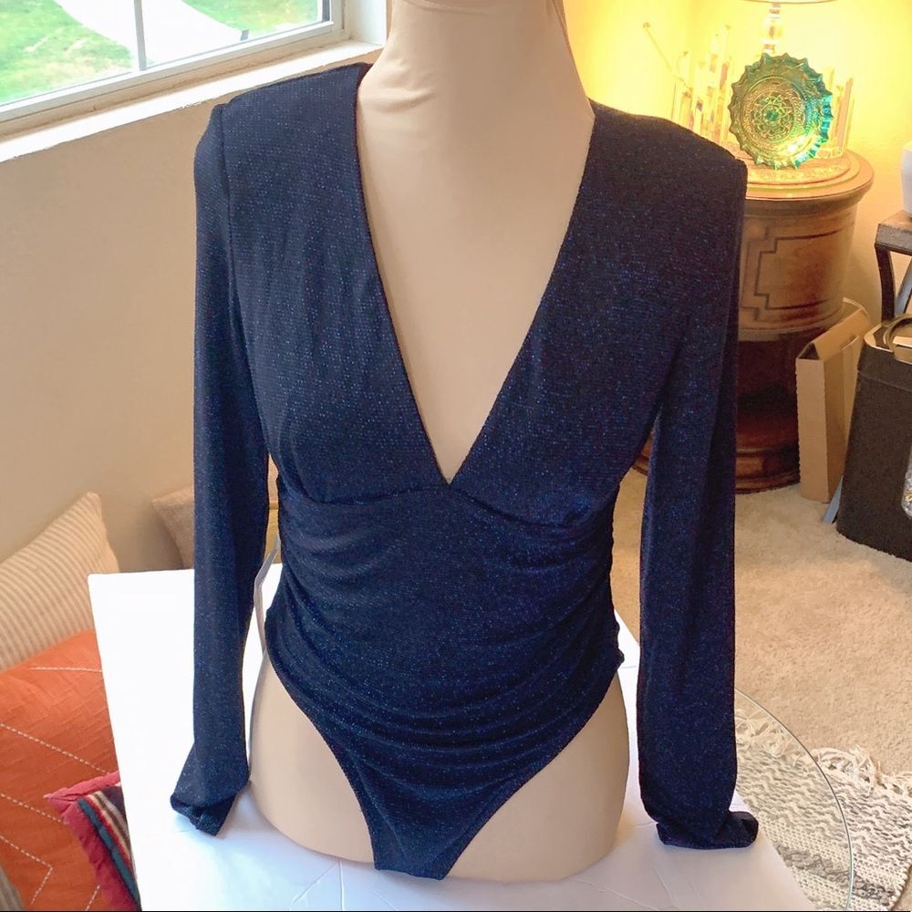 Bodysuits Size M - Picture 7 of 11